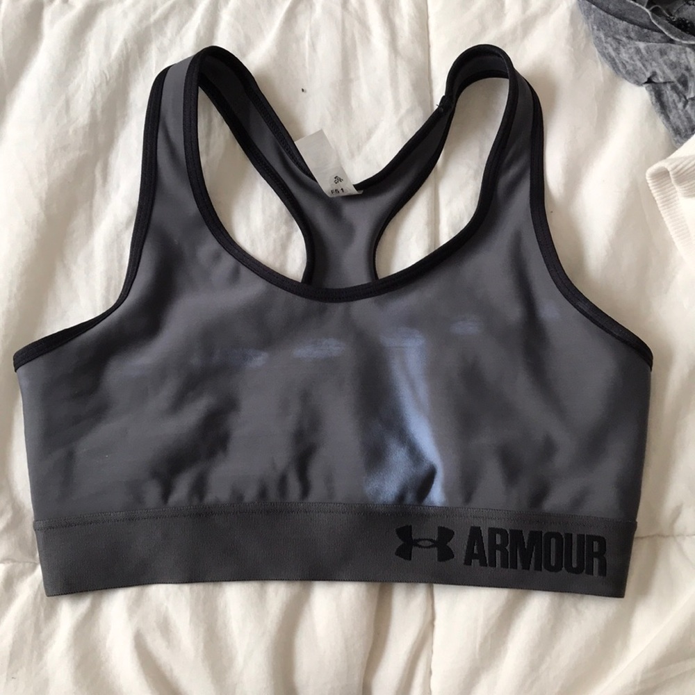 Never worn sports armour bra